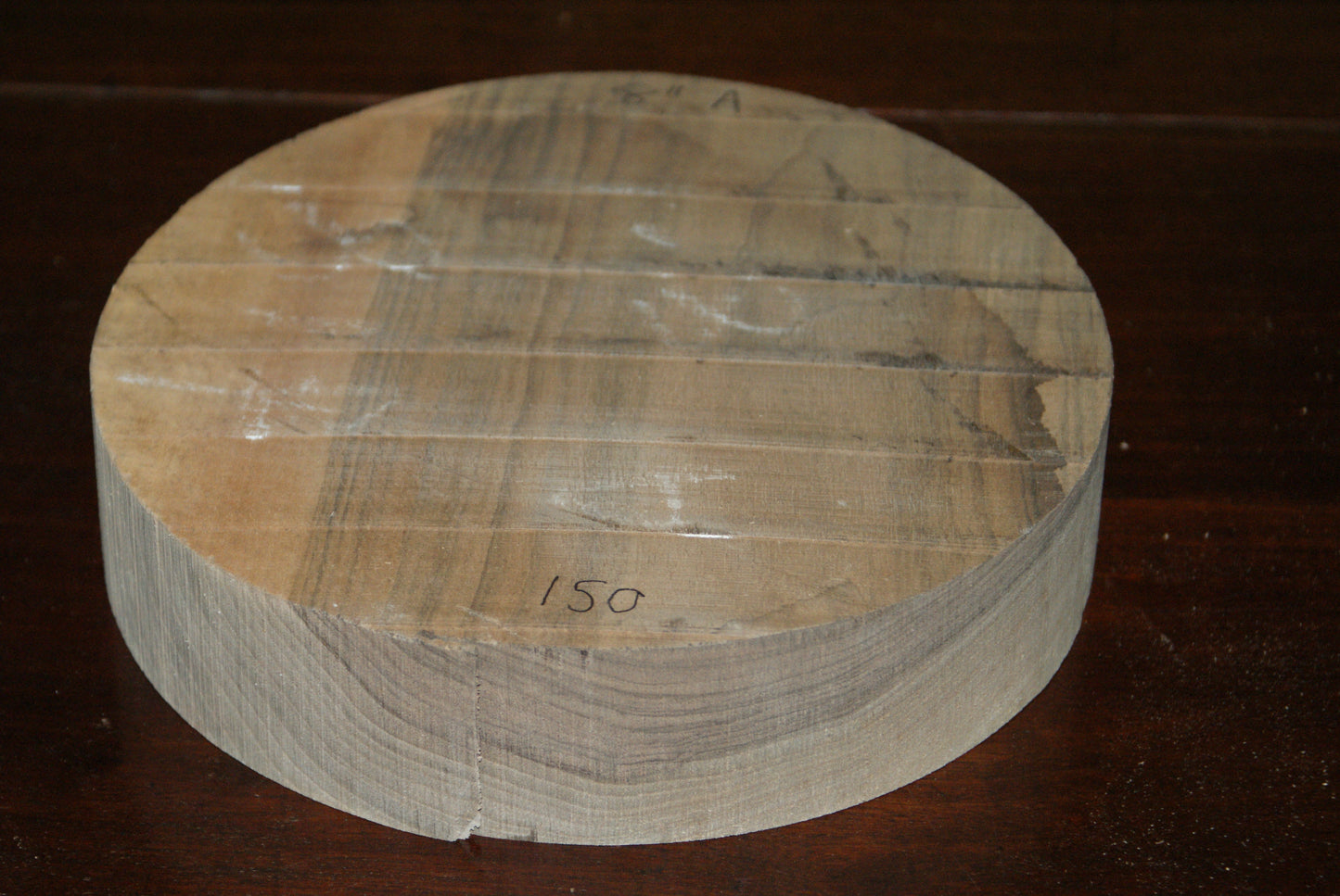 A Grade 8"x 2 " Walnut wood turning blank (150)