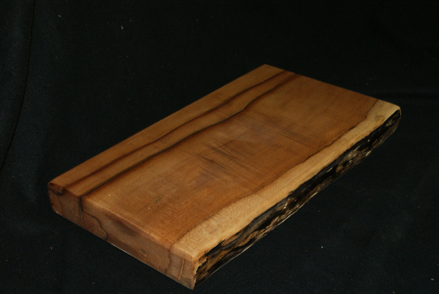 (189) Sycamore Large Chunky chopping block 545 L x 285 - 265 W x 55D (mm)