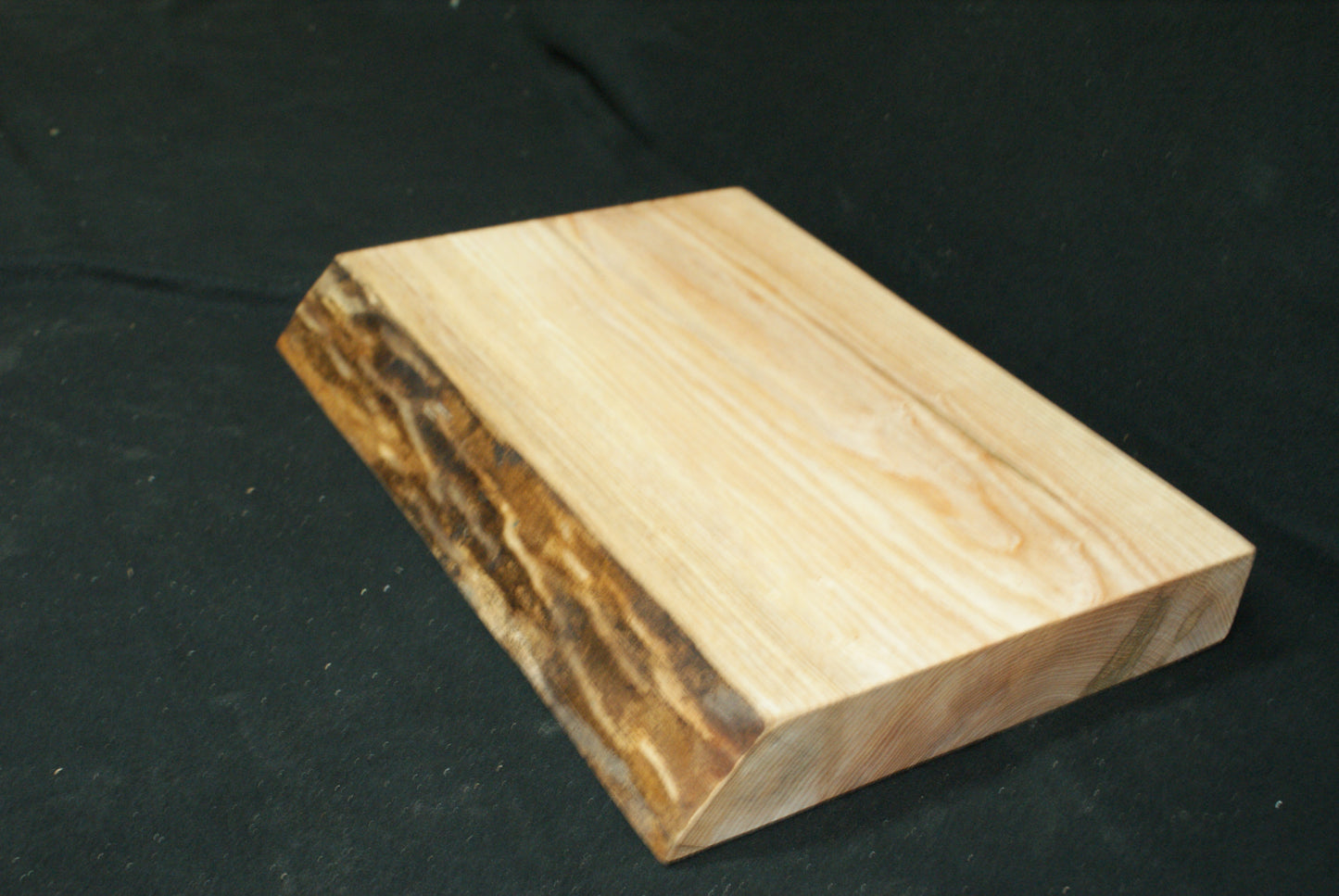 (220) Ash Large Chunky Chopping Block 457 L x 322 - 317 W x 55 D (mm)