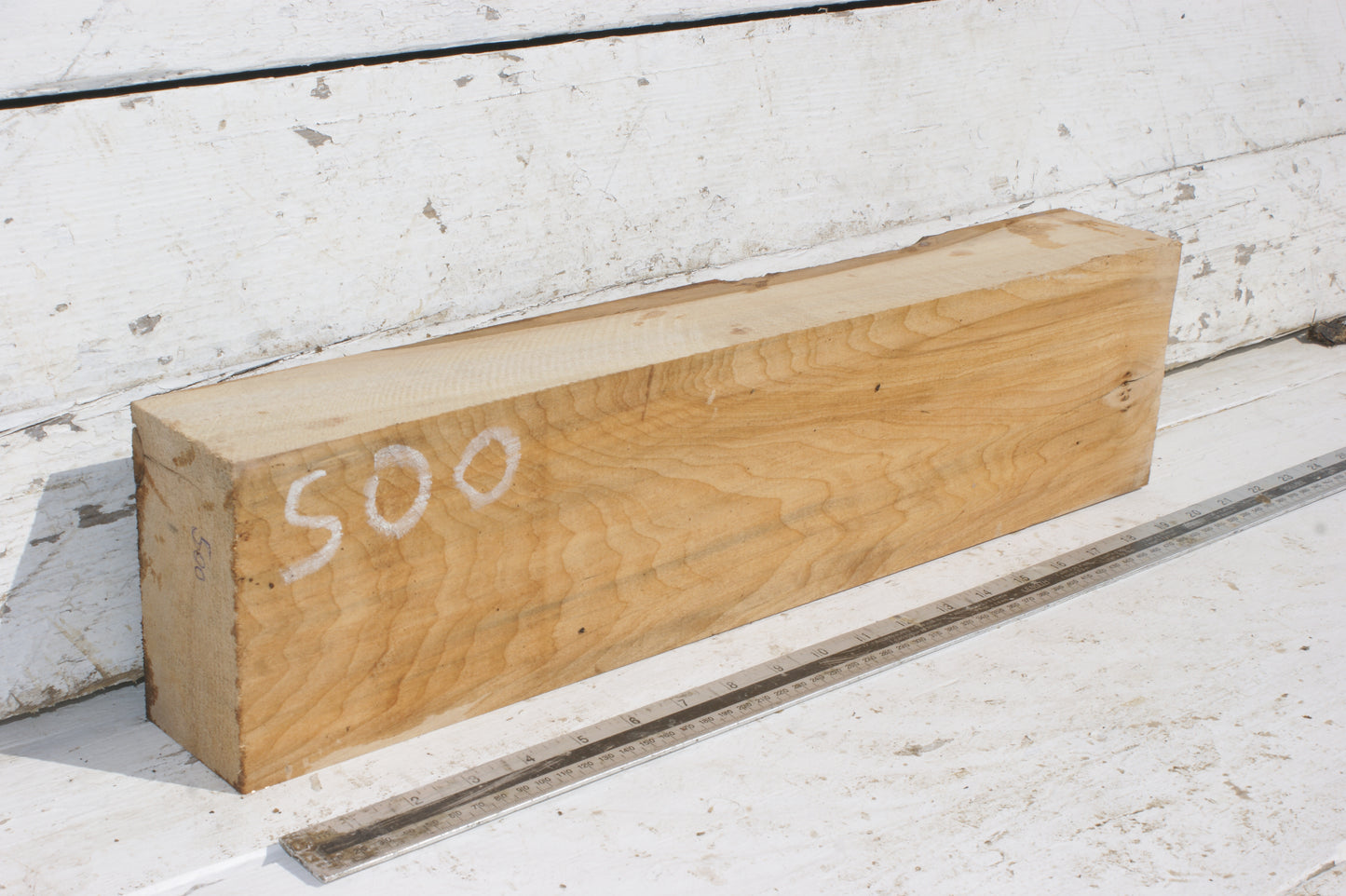 Lime suitable for wood carving (500)