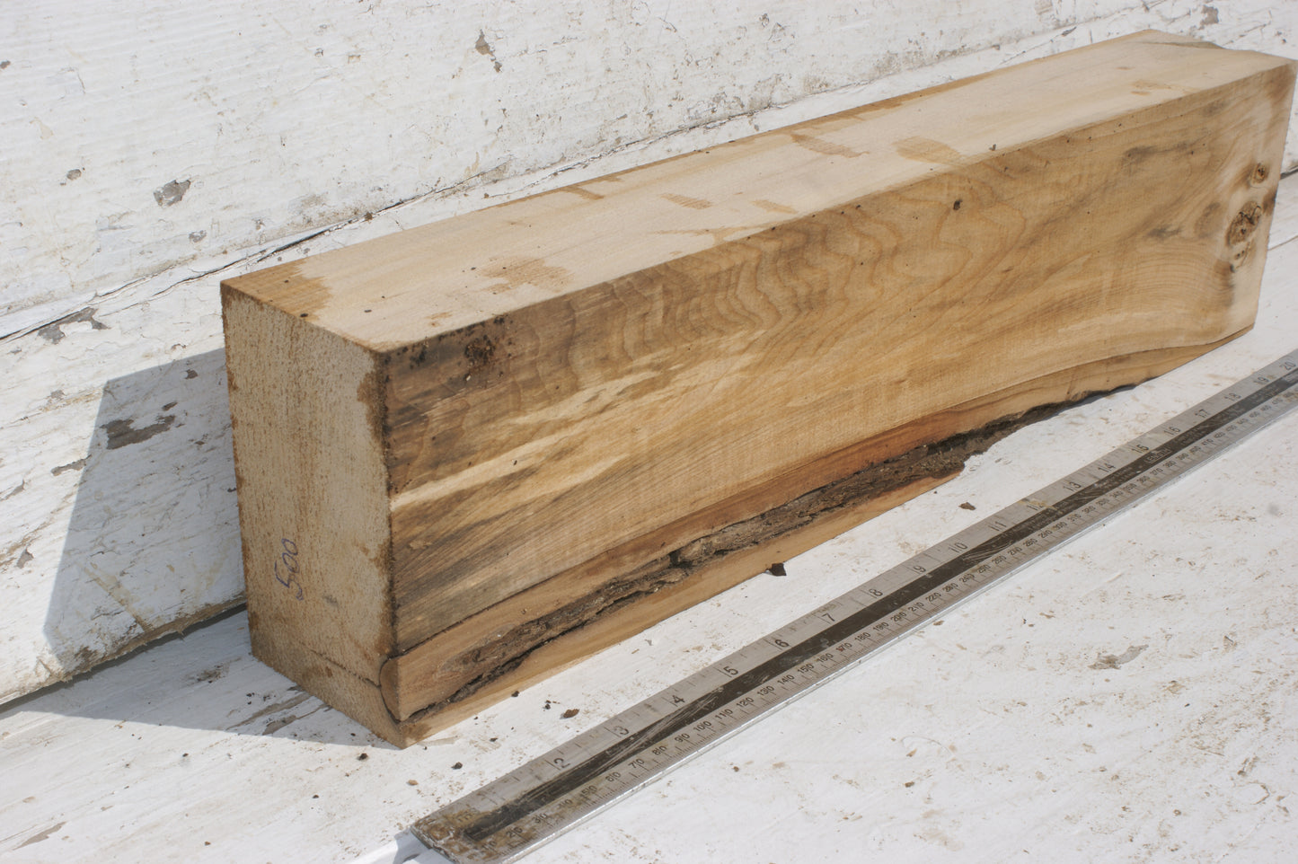 Lime suitable for wood carving (500)