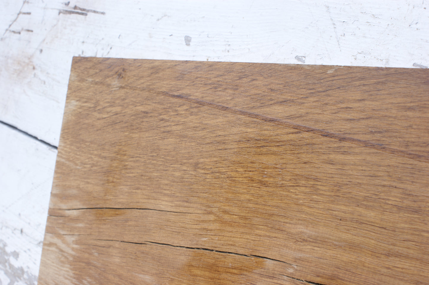 Brown oak shelf board (548)