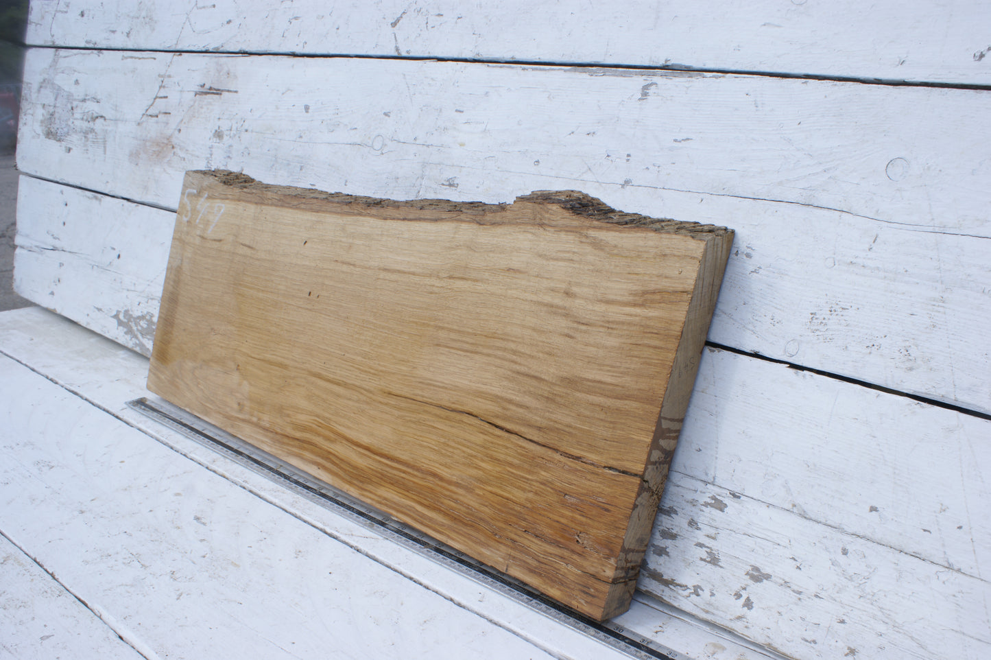 Brown oak shelf board (549)