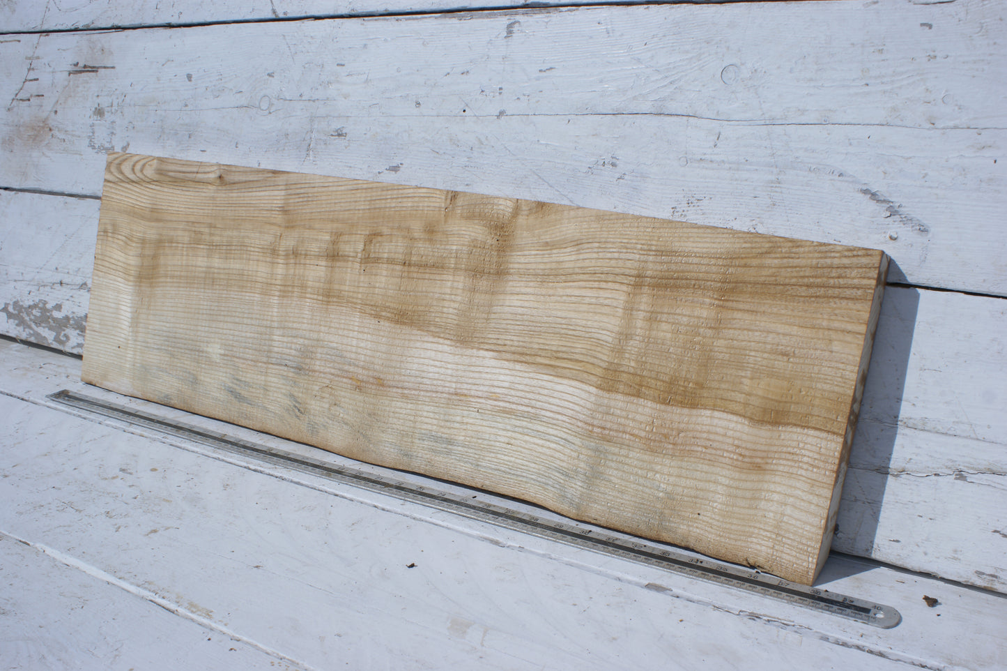 English Ash board (556)