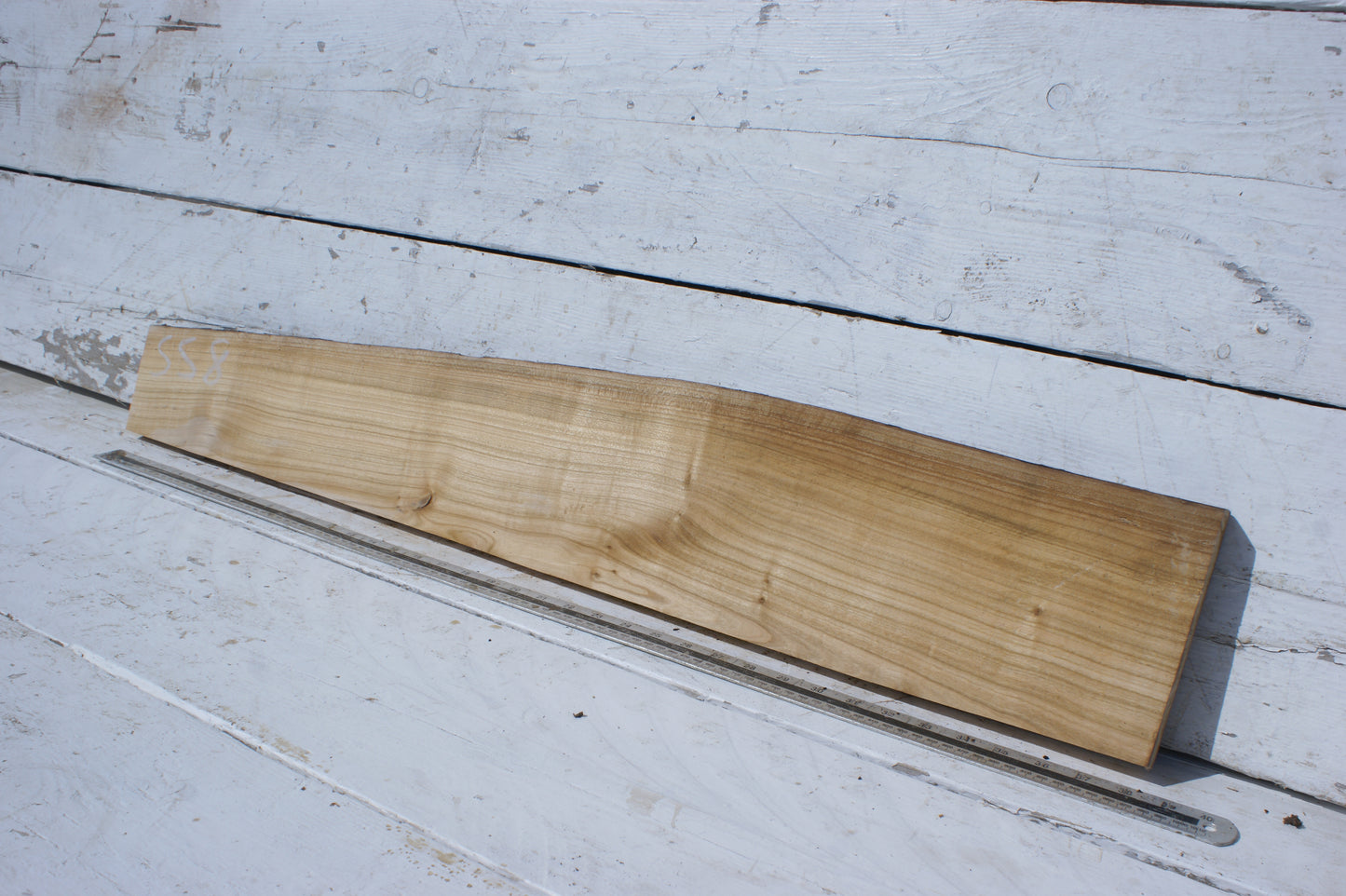 English cherry board (558)