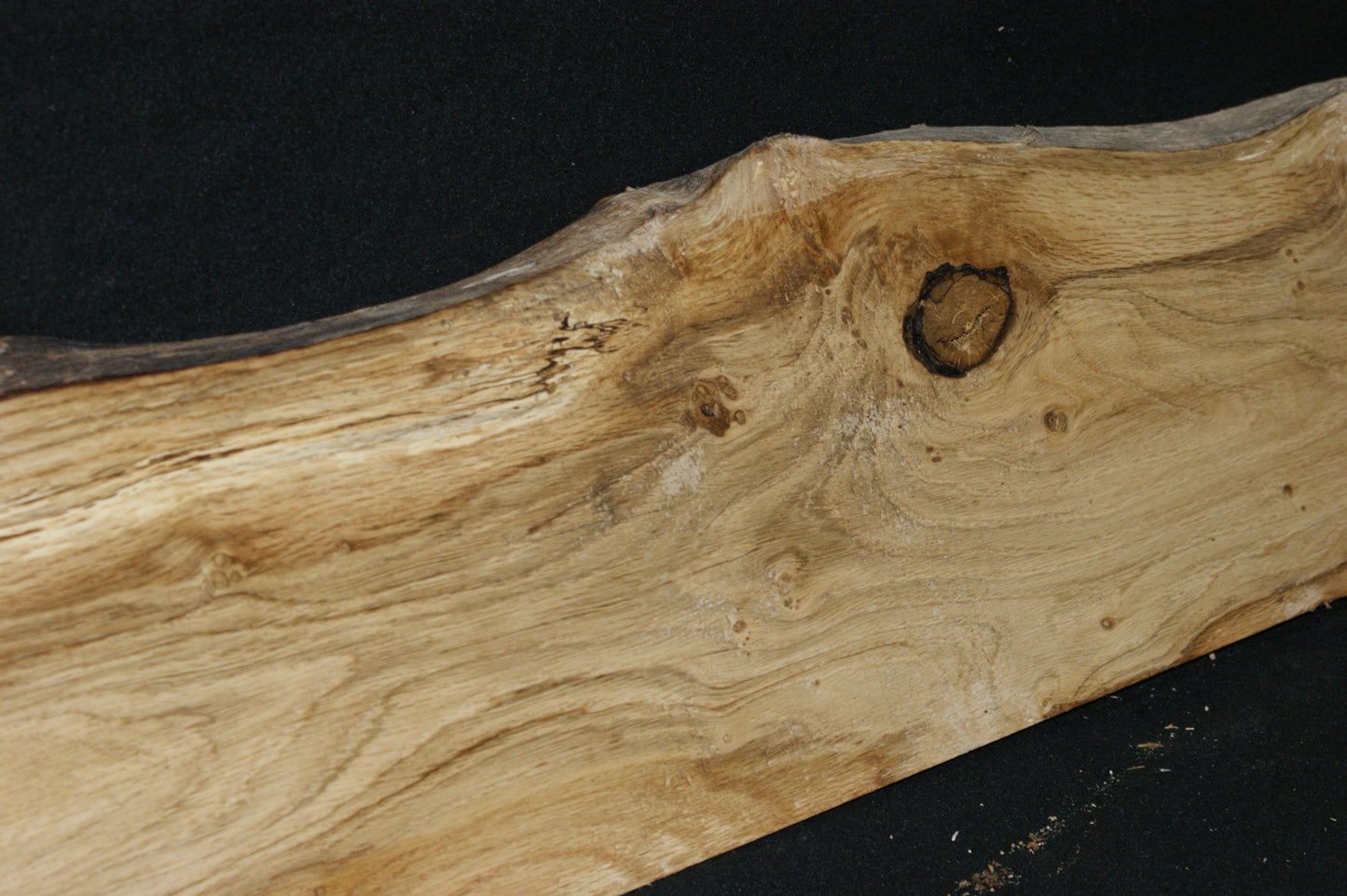 Oak shelf board 1115 L x 208 x 175 W x 24 D (mm) (582)