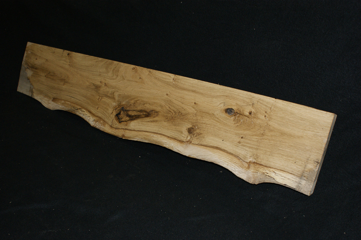 Oak shelf board 1115 L x 208 x 175 W x 24 D (mm) (582)