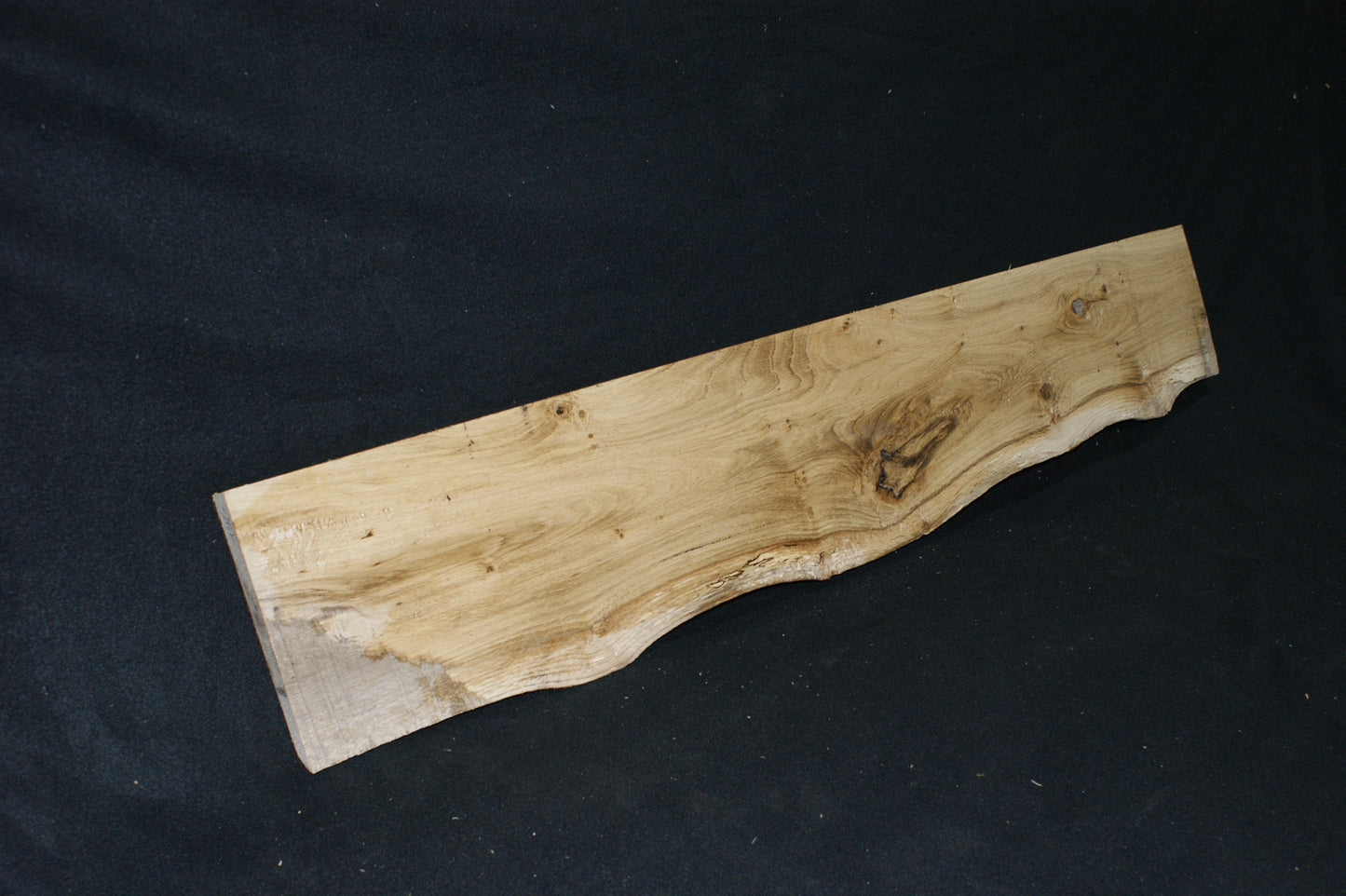 Oak shelf board 1115 L x 208 x 175 W x 24 D (mm) (582)