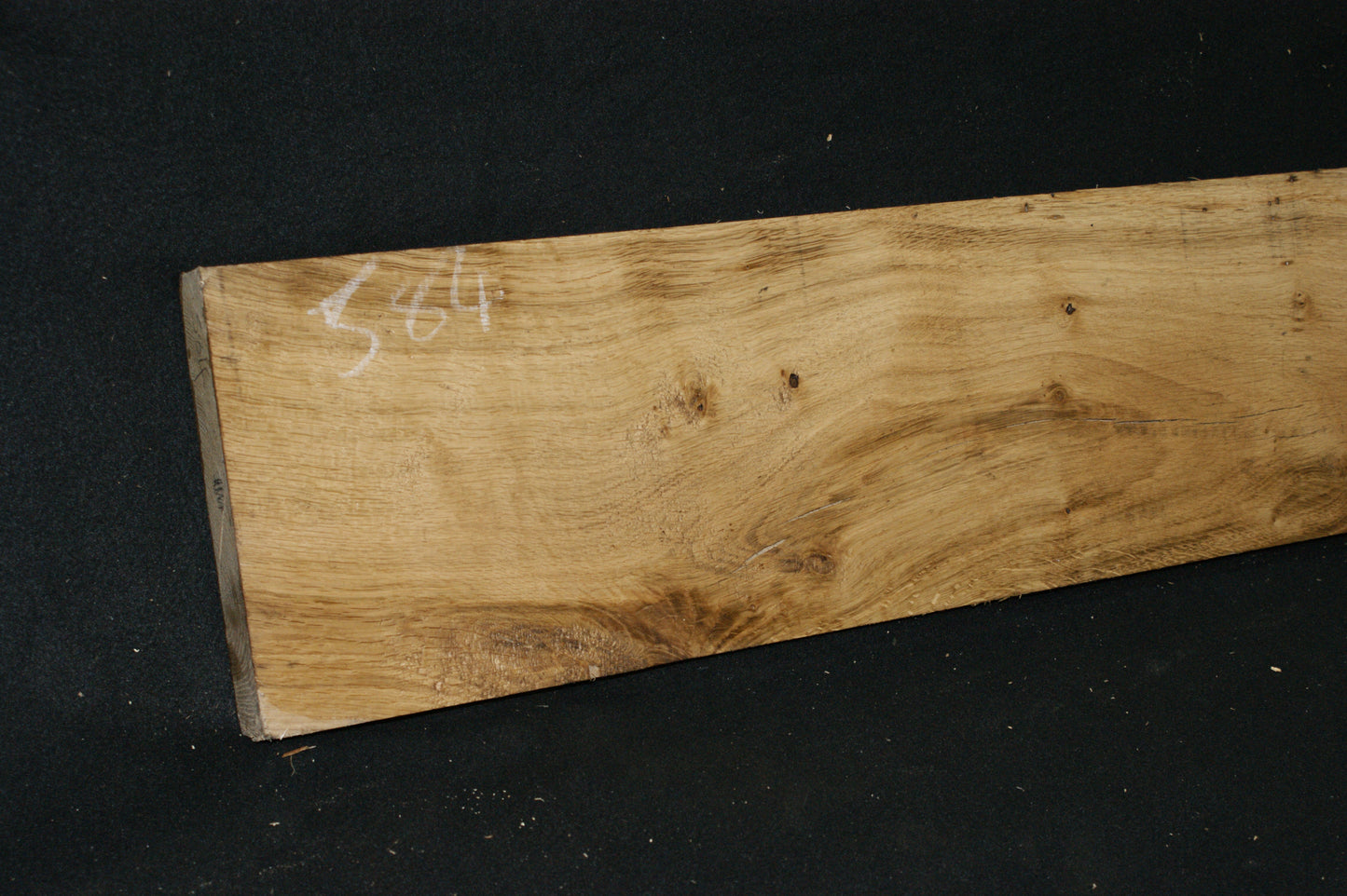 Oak 1201 L x 192 W x 38 D mm (584)