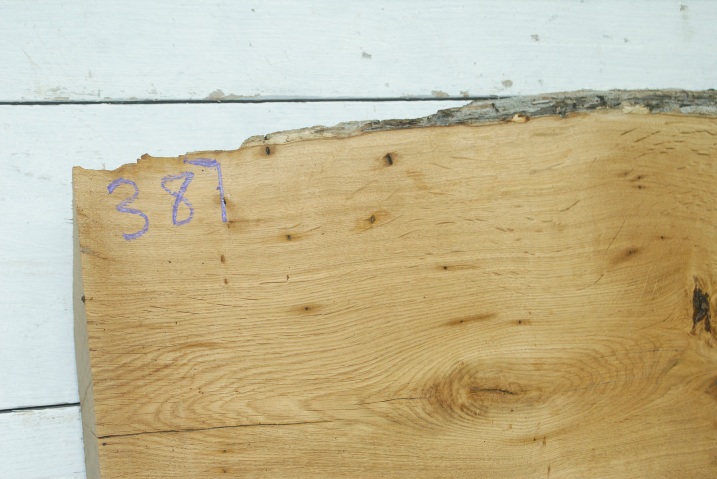 Oak 1068 L x 422-340 W x 44 D (mm) (387)