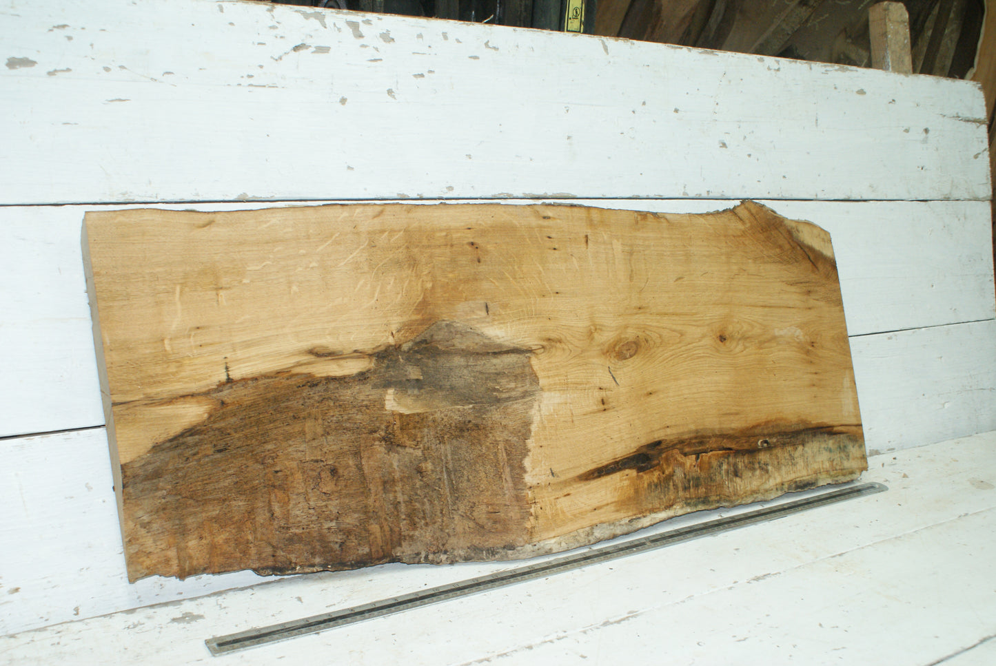 Oak 1068 L x 422-340 W x 44 D (mm) (387)