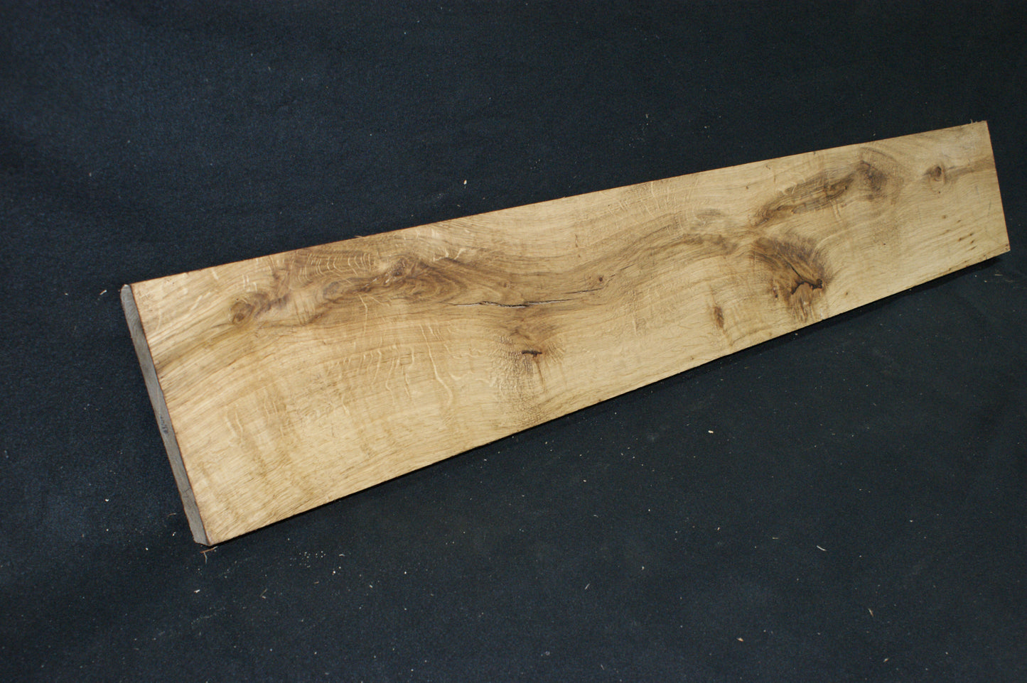 Oak 1201 L x 192 W x 38 D mm (584)