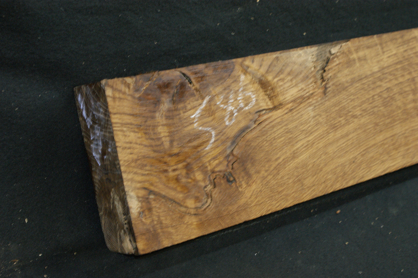 Brown oak shelf board (586)