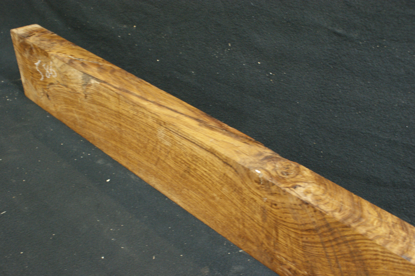 Brown oak shelf board (586)