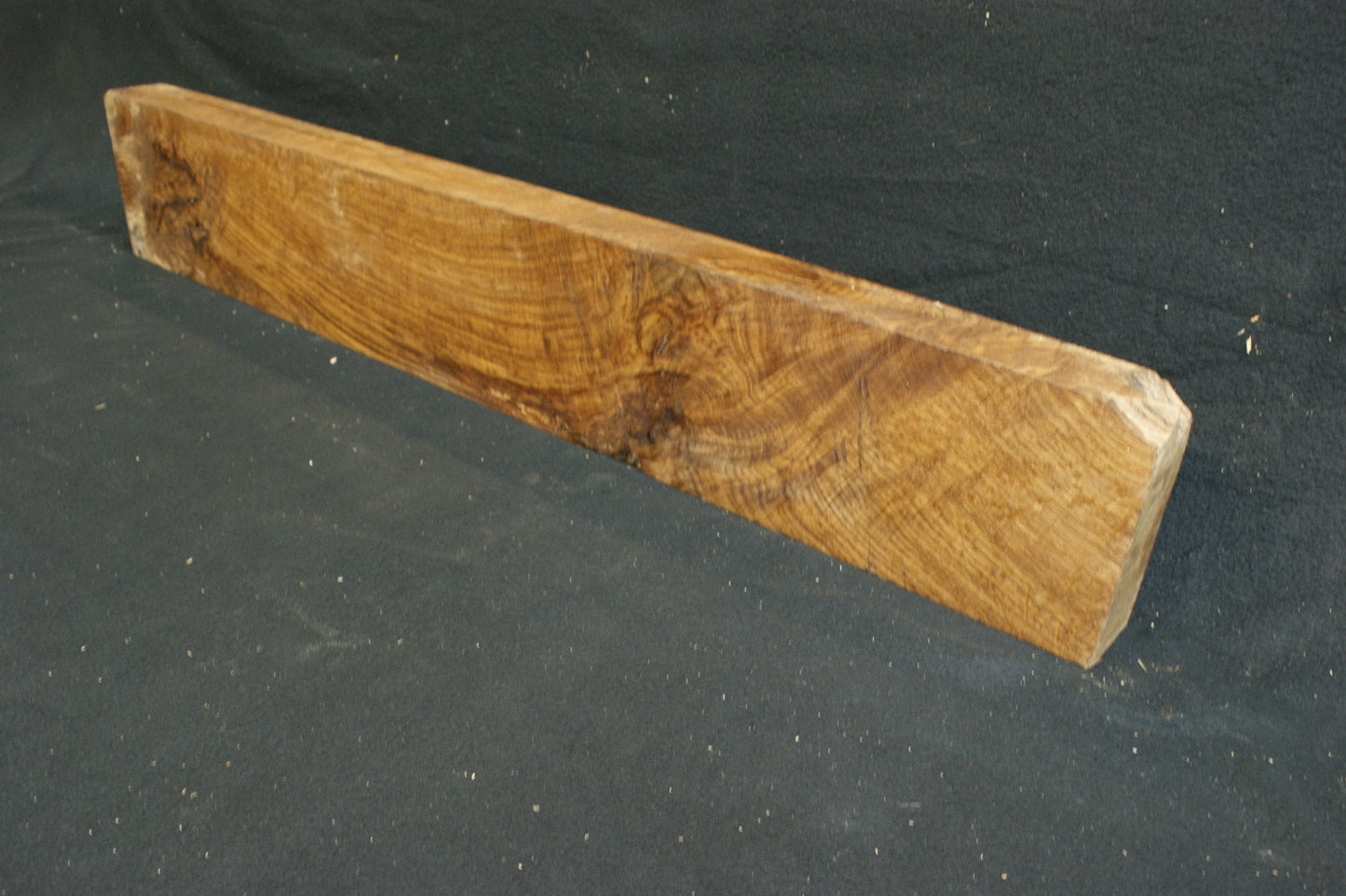 Brown oak shelf board (586)
