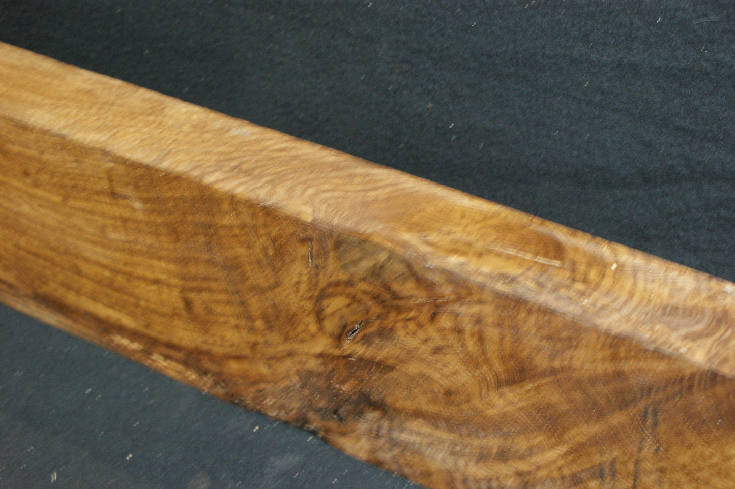 Brown oak shelf board (586)