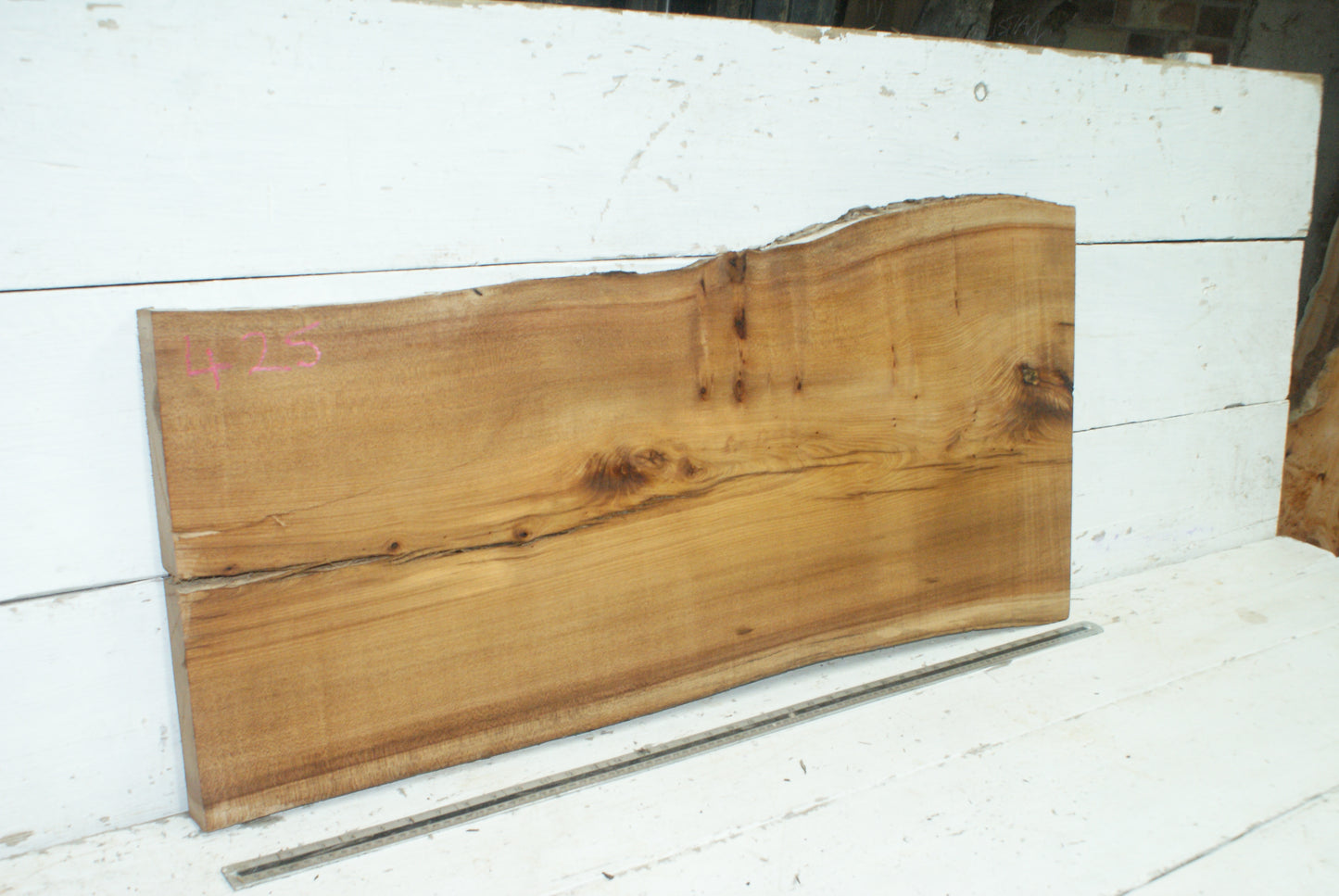 Elm 1008 L x 450 - 380 W x 39 mm D (425)