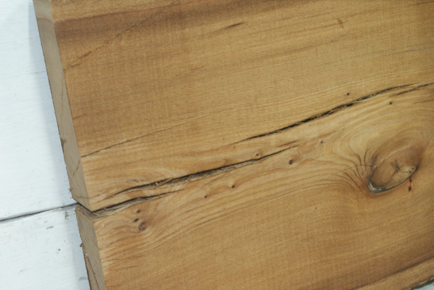 Elm 1008 L x 450 - 380 W x 39 mm D (425)
