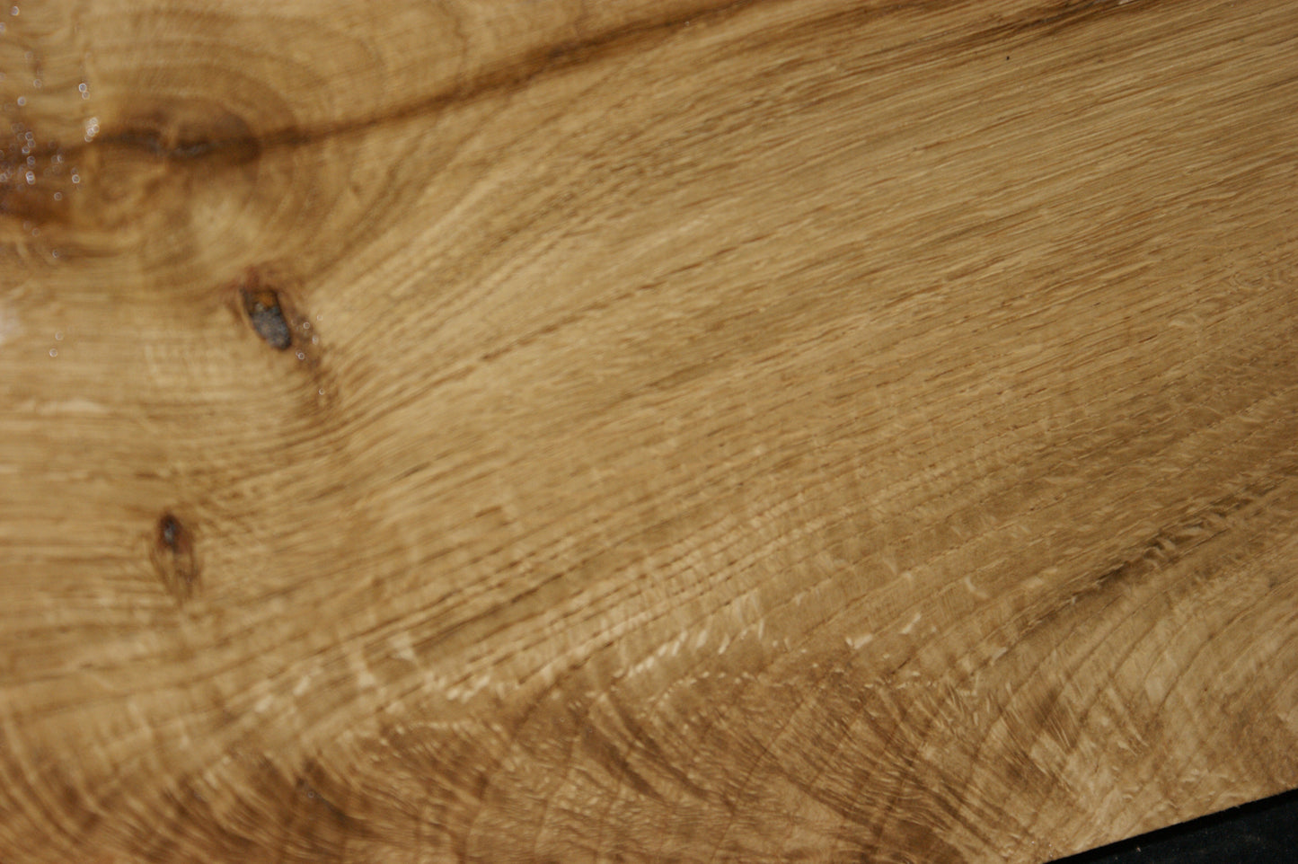 Oak 733 L x 195 W x 44 D (mm) (592)