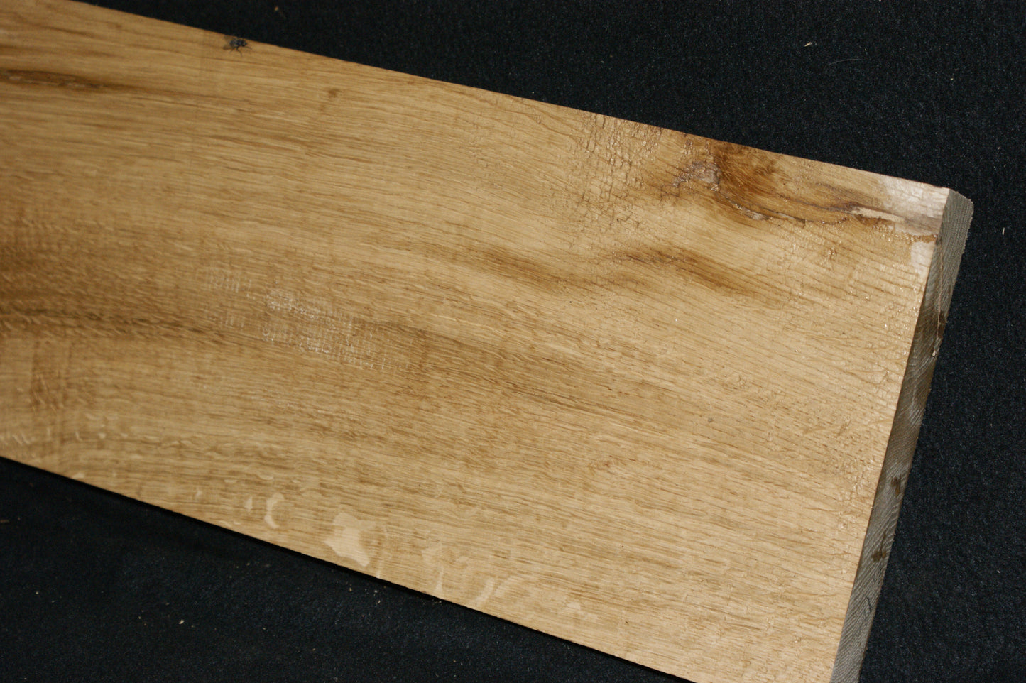 Oak 733 L x 195 W x 44 D (mm) (592)
