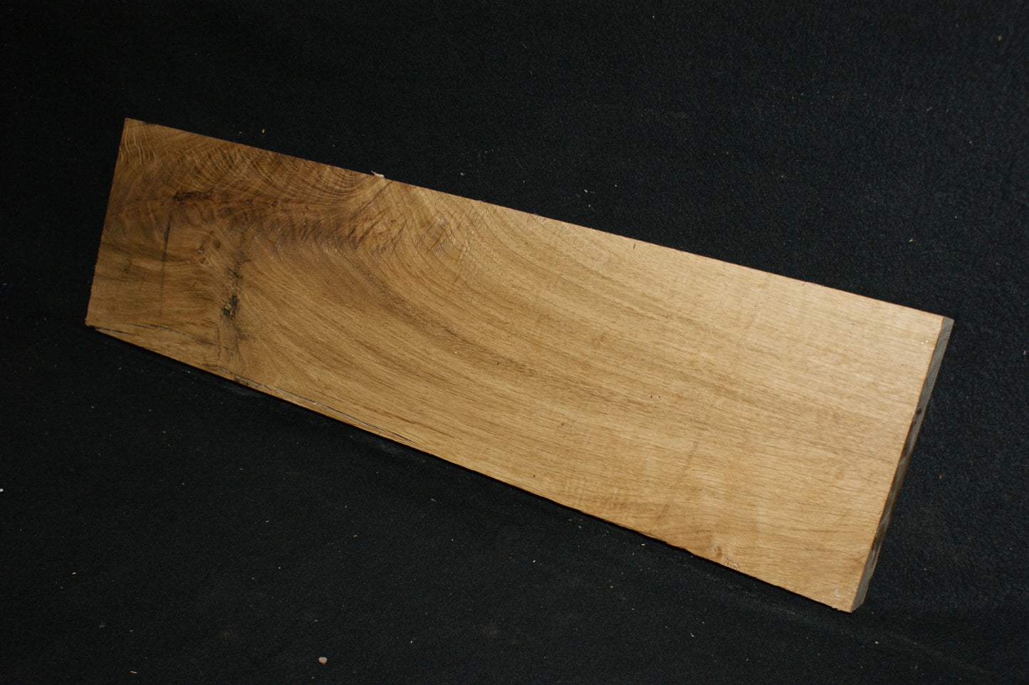 Oak 733 L x 195 W x 44 D (mm) (592)