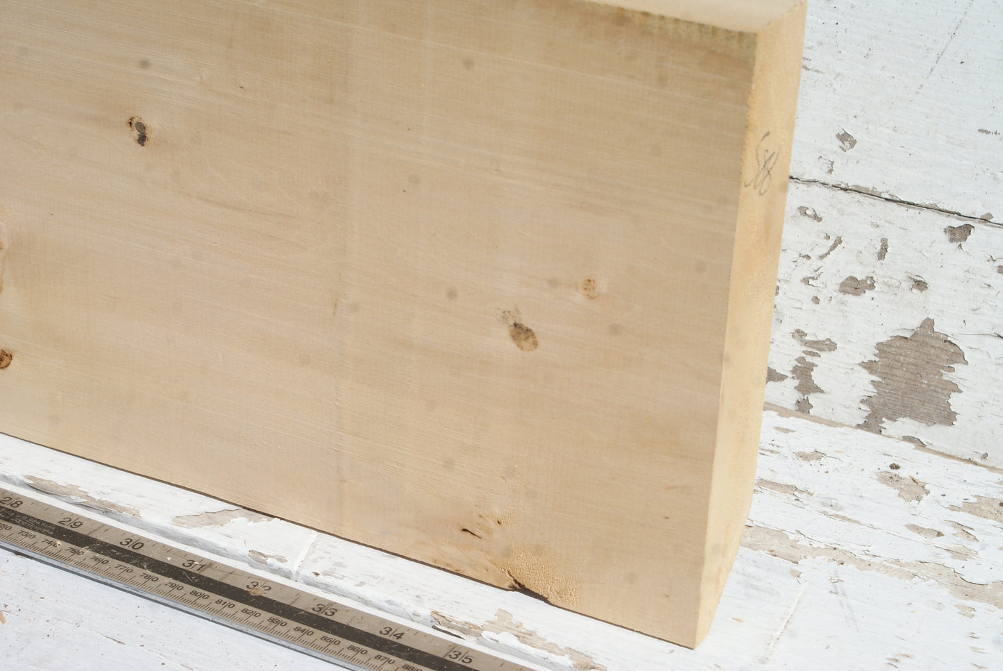 Lime 963 L x 206 W x 41 D (mm) (588)