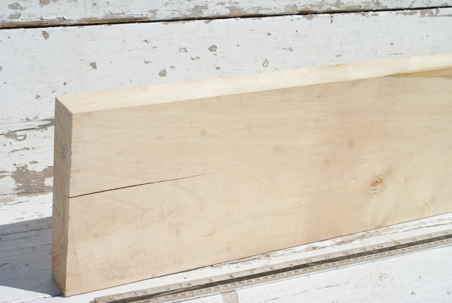 Lime 963 L x 206 W x 41 D (mm) (588)