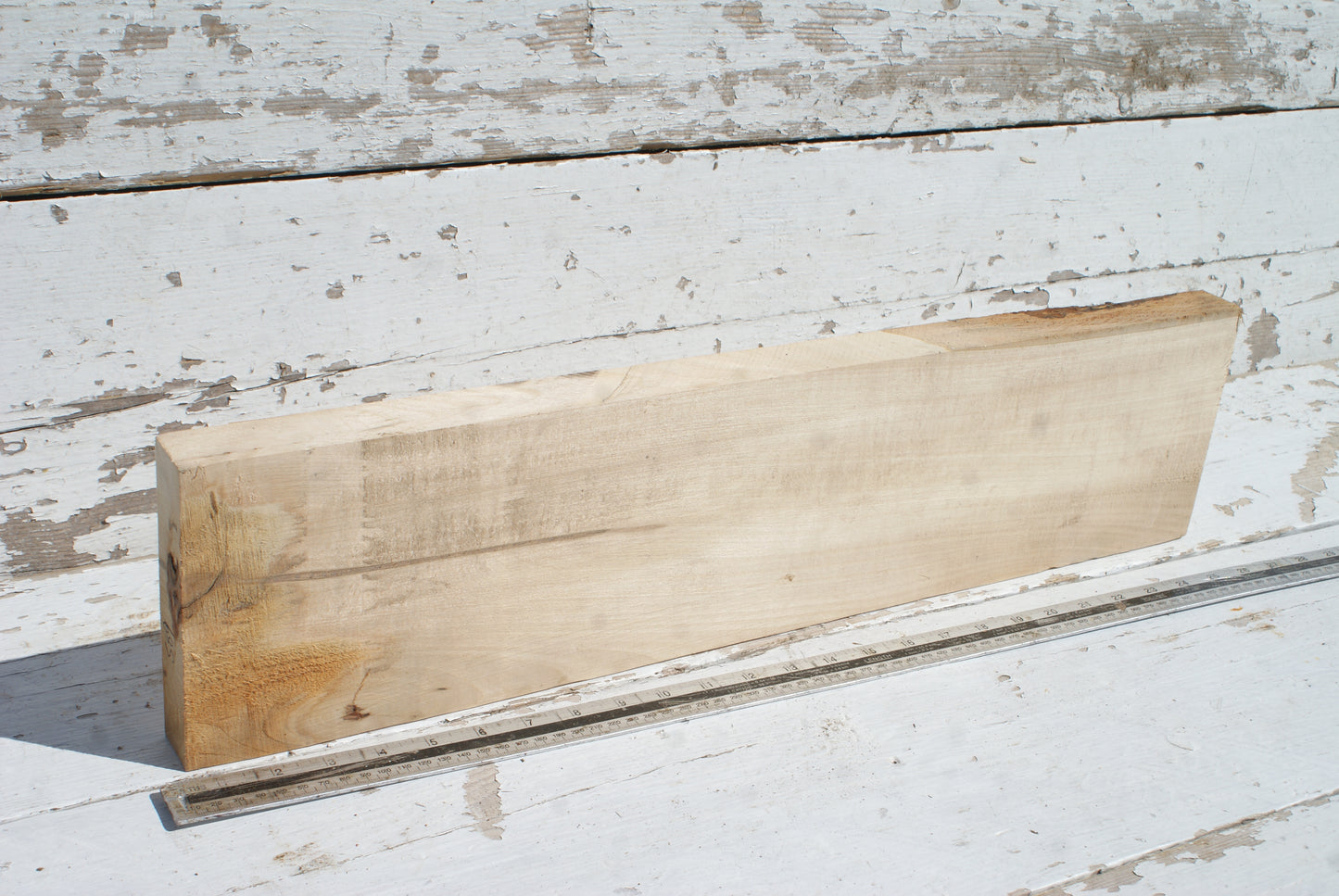 Lime 643 L x 152 W x 37 D (mm) (589)
