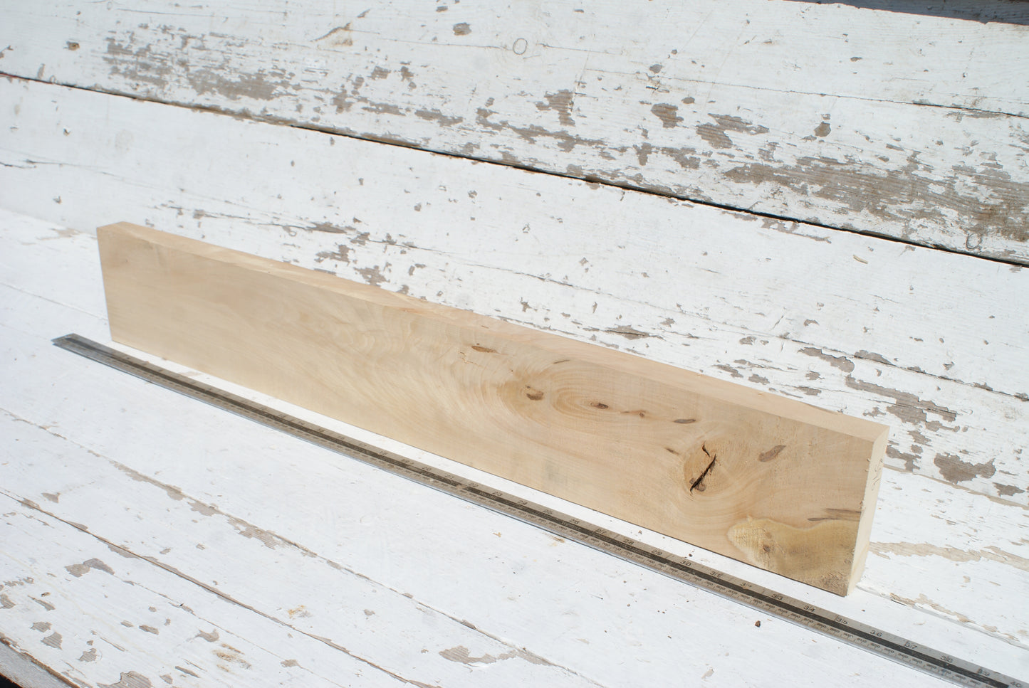 Lime 845 L x 128 W x 37 D (mm) (596)