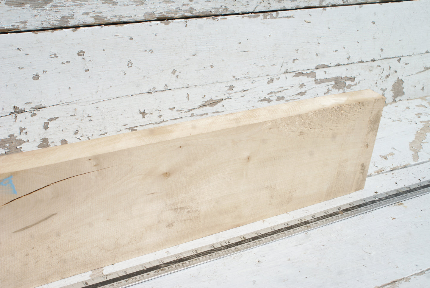Lime 635 L x 153 W x 37 D (mm) (599)