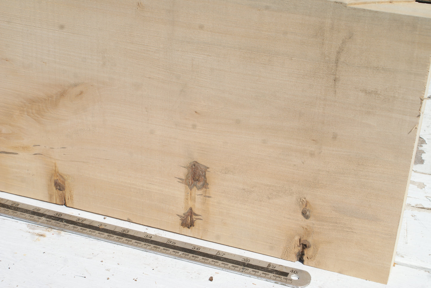 Lime 1124 L x 253 W x 41 D (mm) (601)