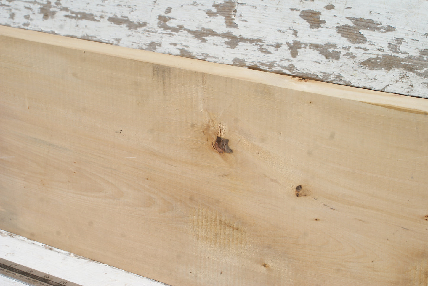 Lime 1124 L x 253 W x 41 D (mm) (601)