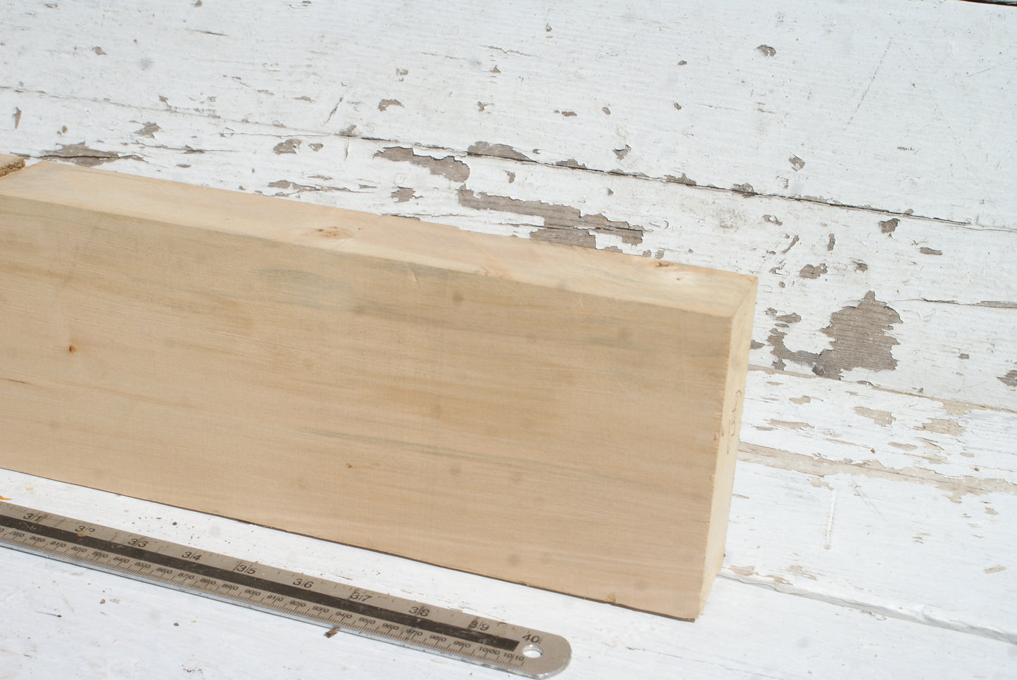 Lime 1064 L x 130 W x 44 D (mm) (603)