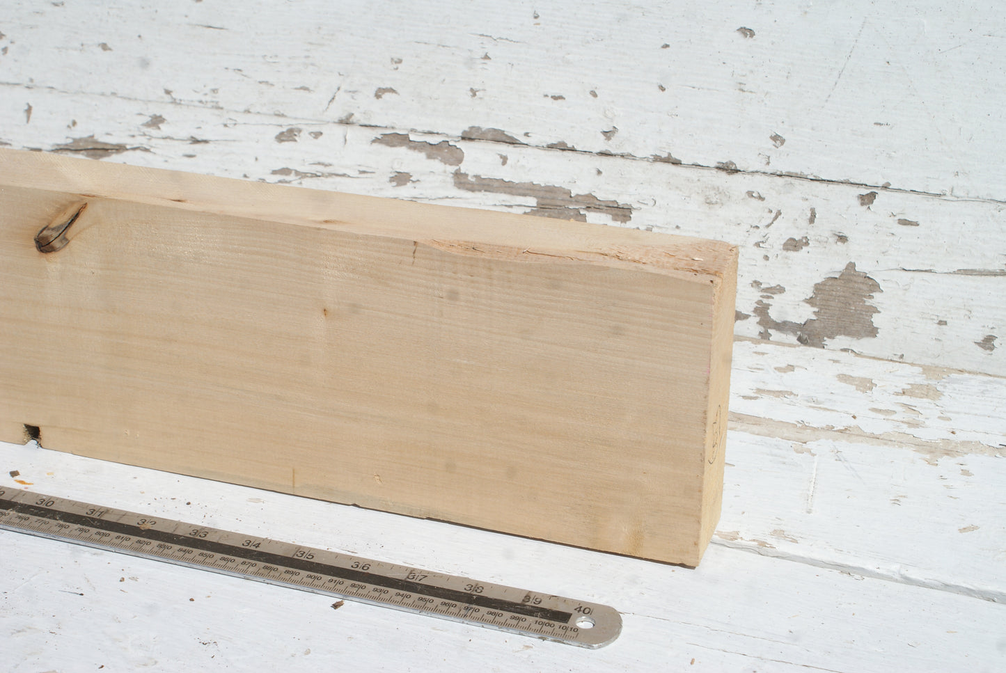 Lime 1064 L x 130 W x 44 D (mm) (603)