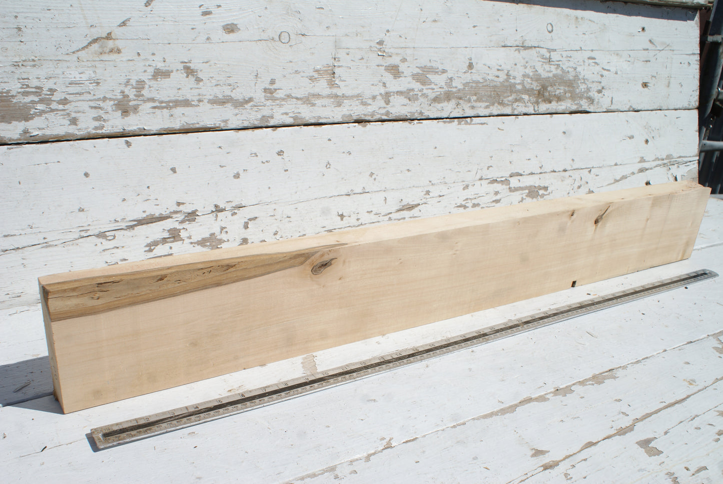 Lime 1064 L x 130 W x 44 D (mm) (603)