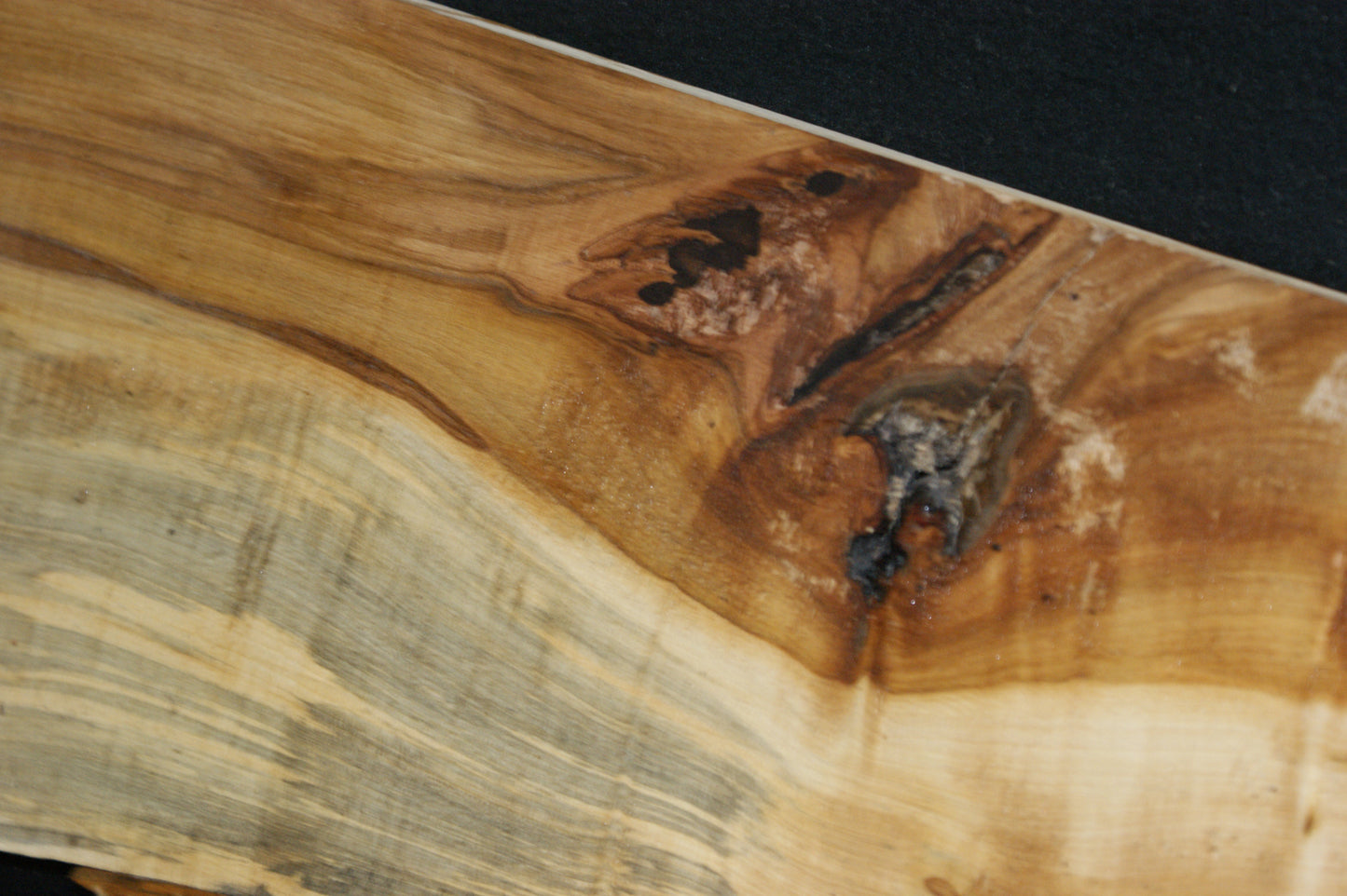 Lime wood (628)