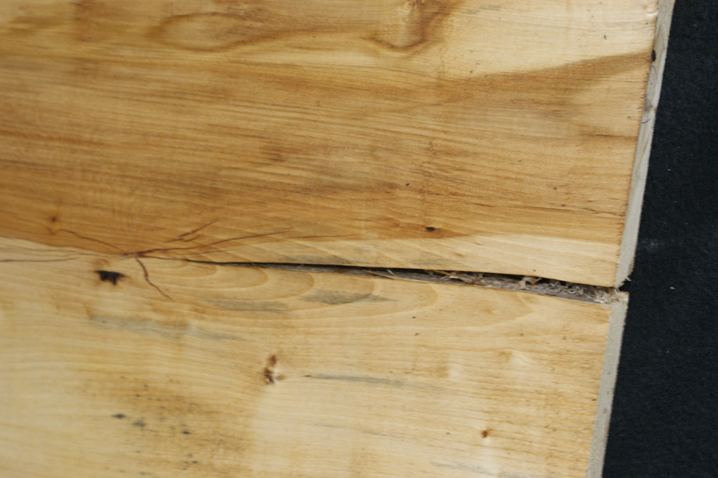 Lime wood (631)