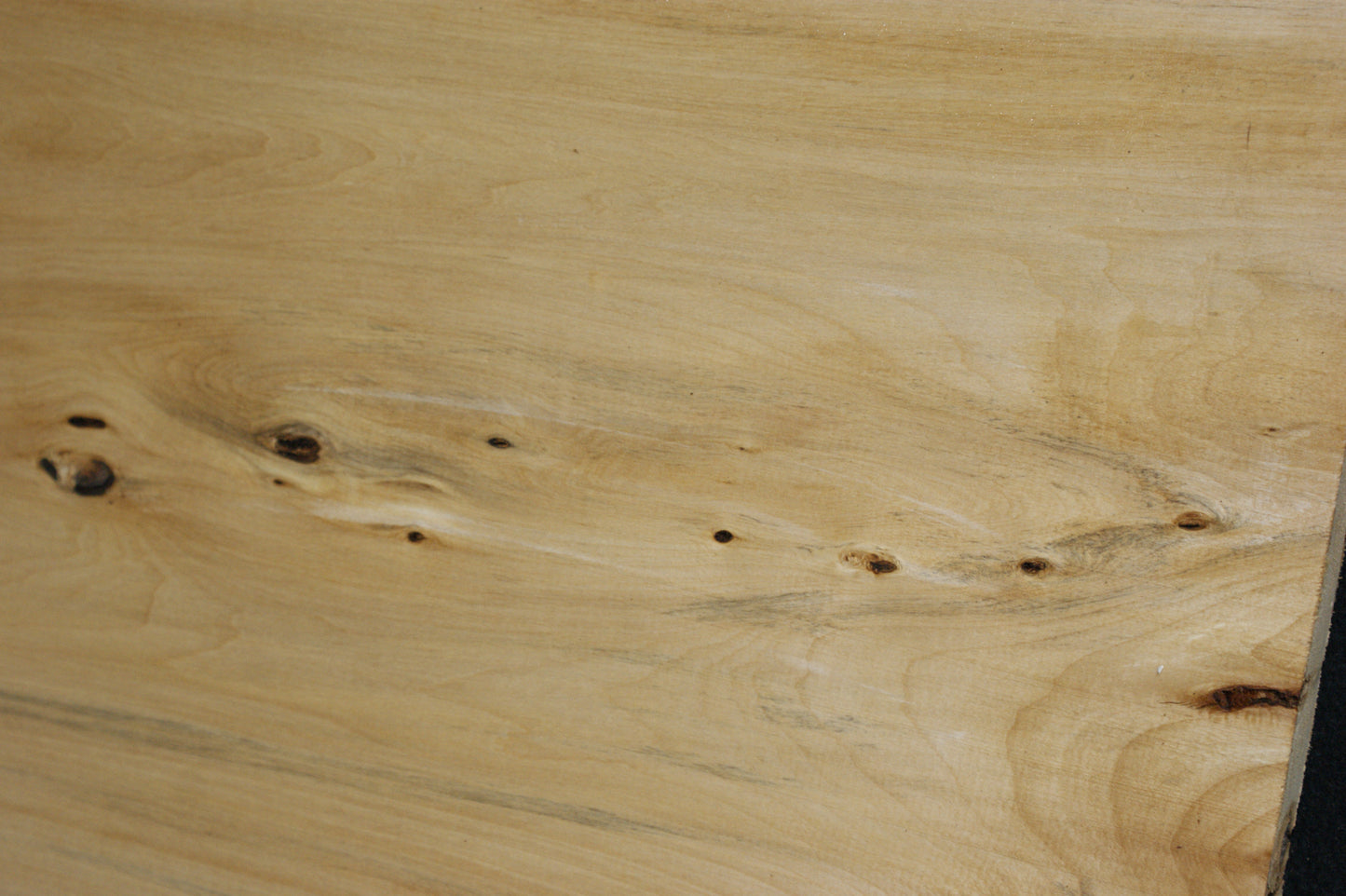 Lime wood (633)