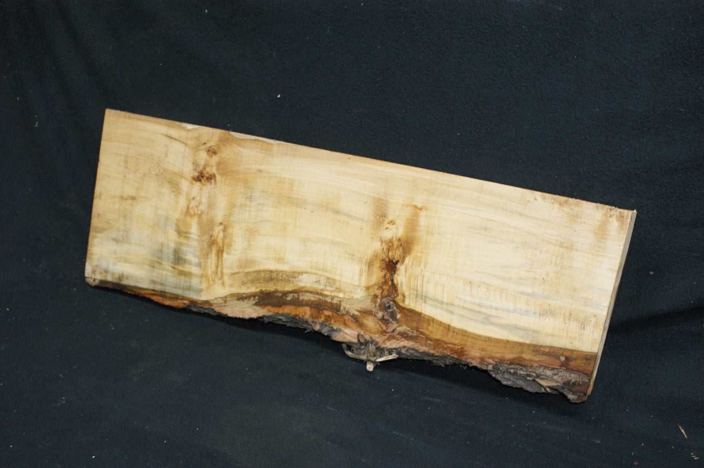 Lime wood, 778 L x 263-160 W x 47 D (mm) shelving, woodcarving, mantel (690)
