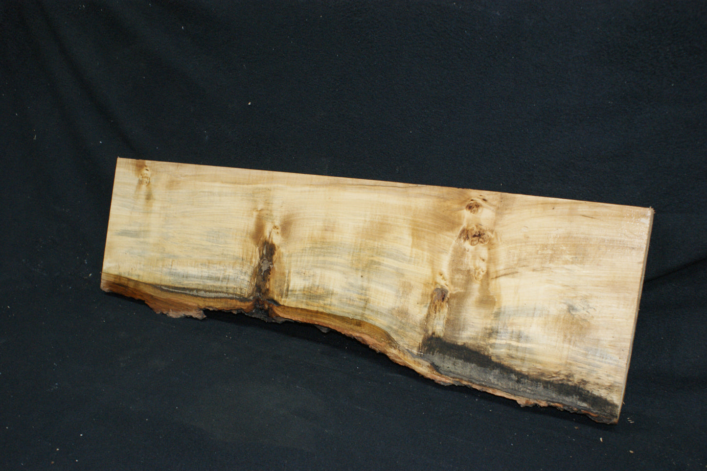 Lime wood, 827 L x 237-185 W x 44 D (mm) shelving, woodcarving, mantel (691)