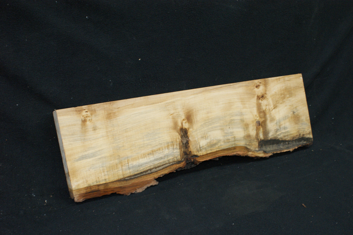 Lime wood, 827 L x 237-185 W x 44 D (mm) shelving, woodcarving, mantel (691)