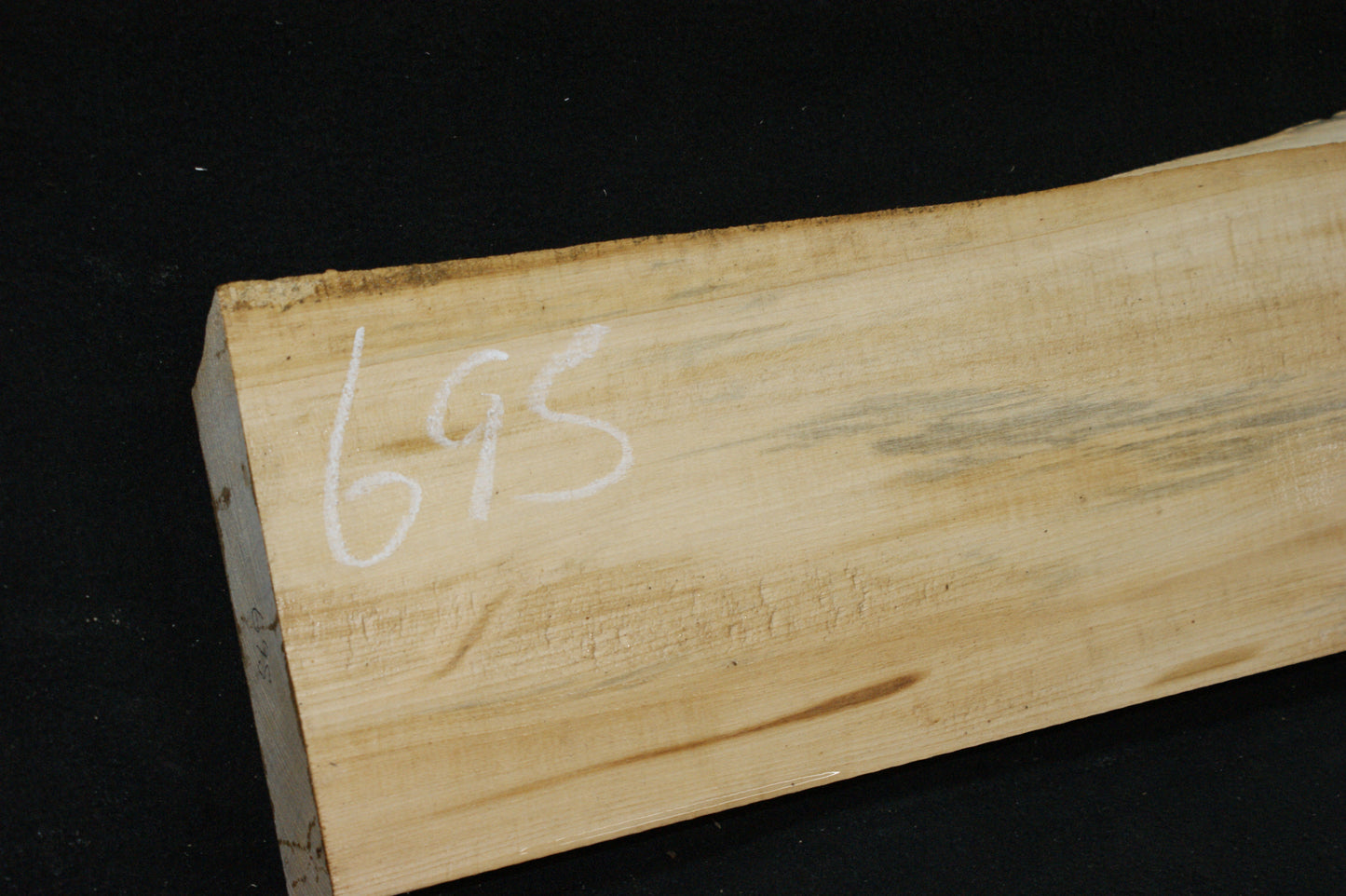 Lime wood, 968 L x 254-166 W x 47 D (mm) shelving, woodcarving, mantel (695)