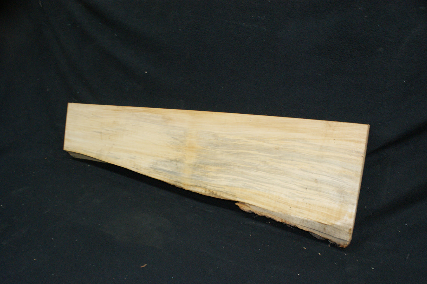 Lime wood, 968 L x 254-166 W x 47 D (mm) shelving, woodcarving, mantel (695)