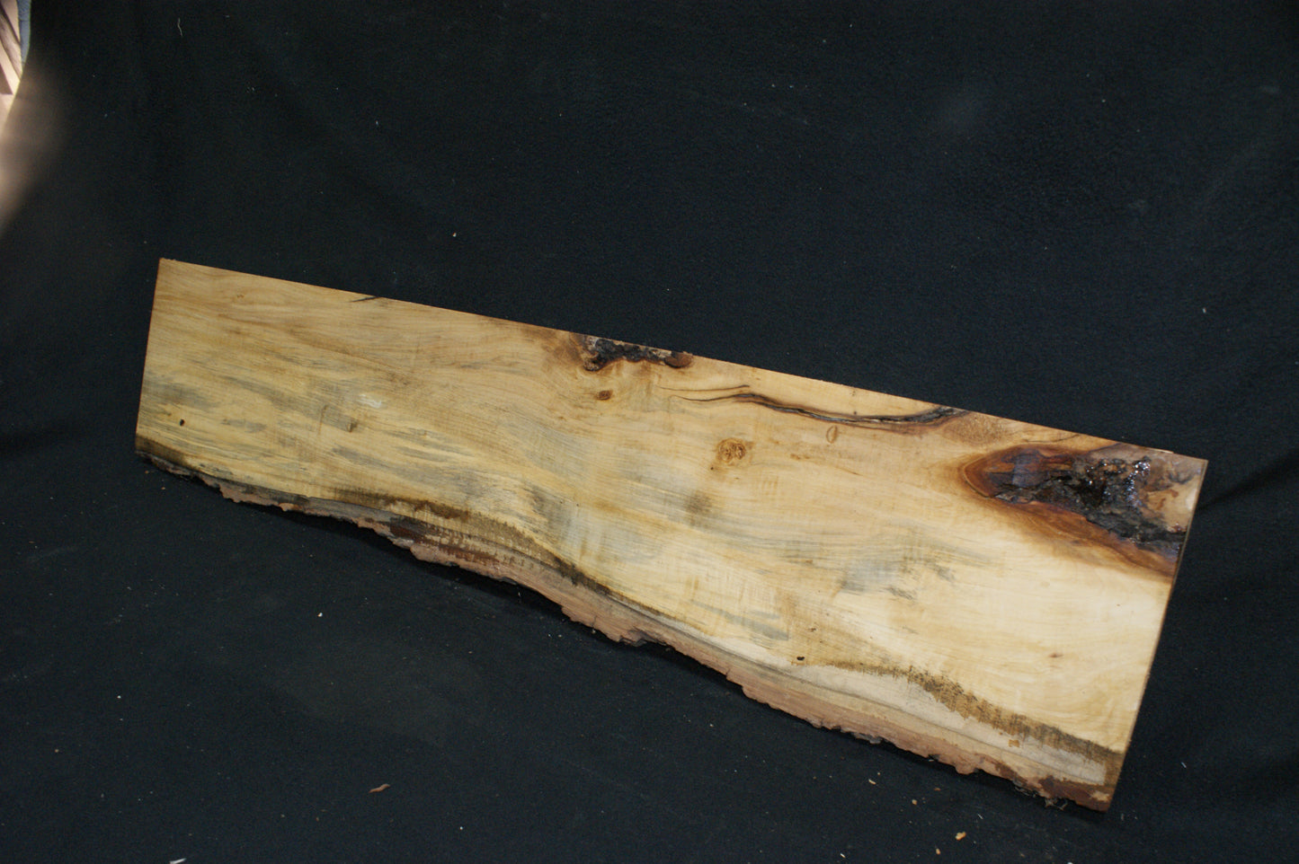 Spalted lime wood, shelving, woodcarving, mantel (700)
