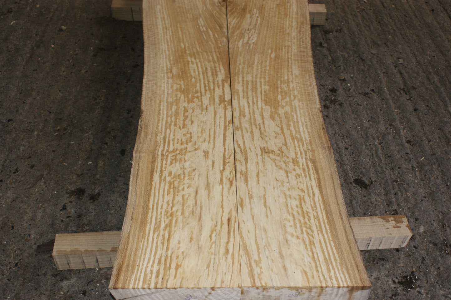 Book matched guitar body, London Plane 1200 L x 425 - 336 W x 47 mm (800)