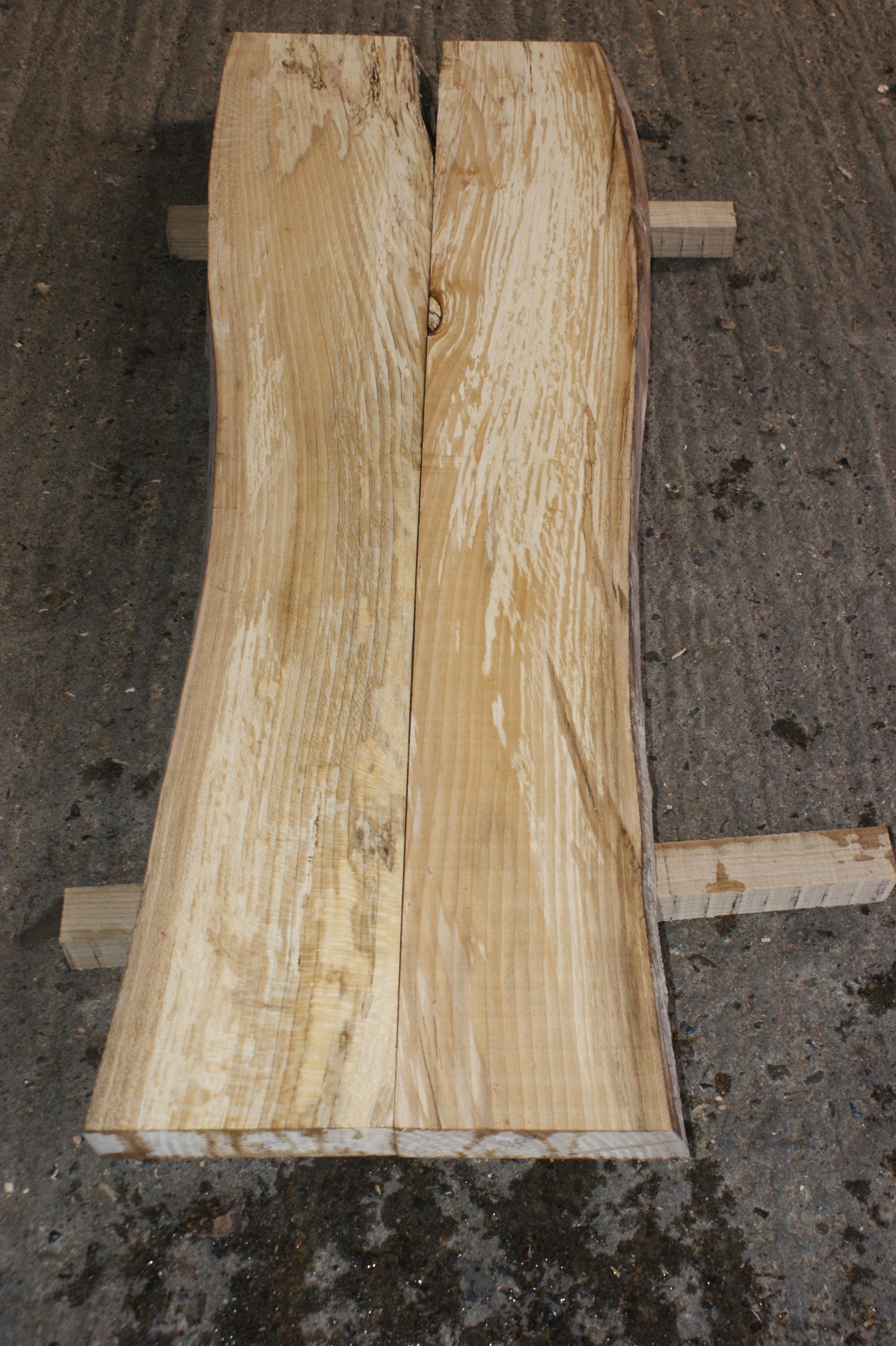 Book matched guitar body, London Plane 1200 L x 425 - 336 W x 47 mm (800)