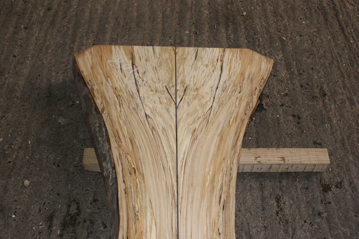 Book matched London Plane 1200 L x 510 - 215 W x 55 mm (801)