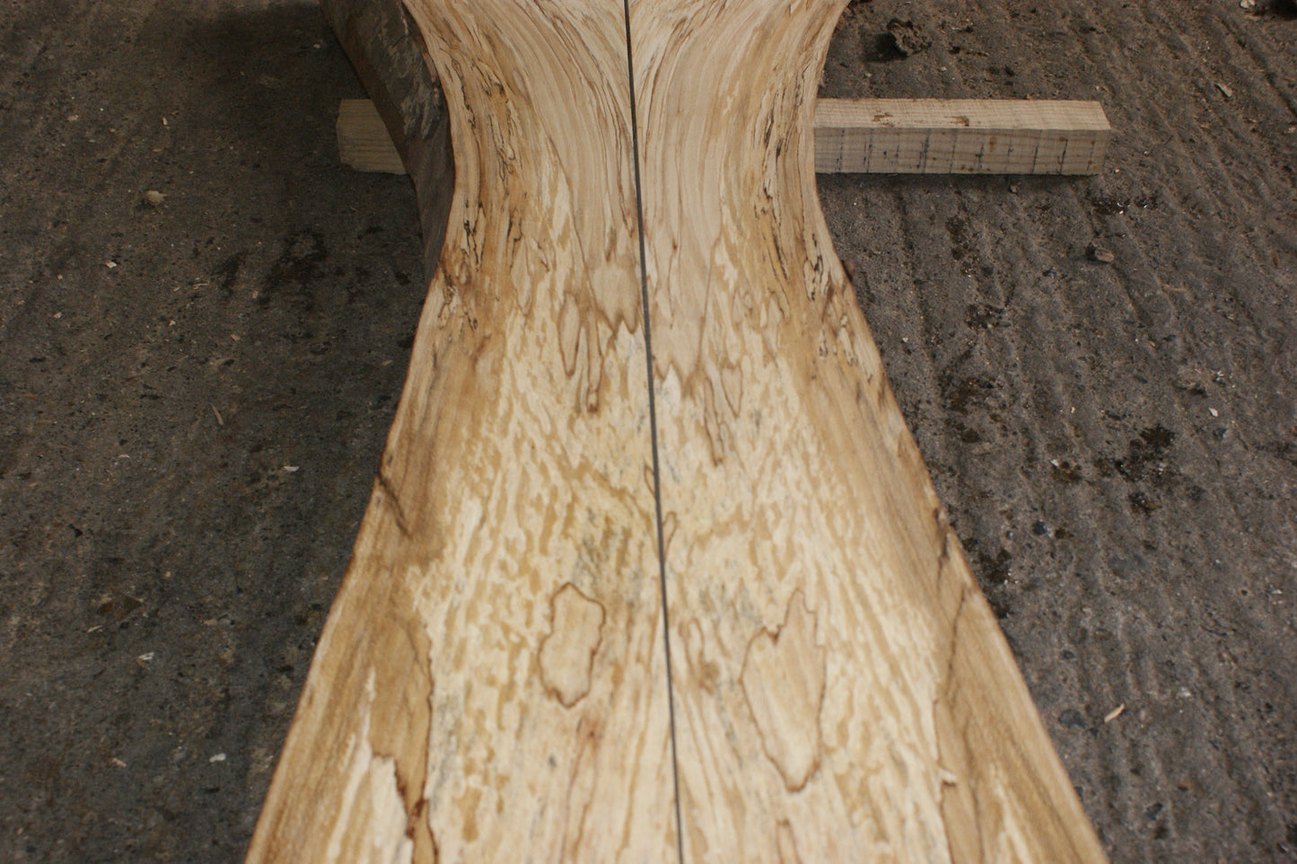 Book matched London Plane 1200 L x 510 - 215 W x 55 mm (801)