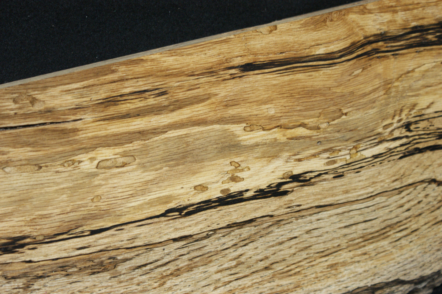 (84) SPALTED TURKEY OAK, 782 L x 225 W x 45 D mm RUSTIC HARDWOOD, CRAFTS, SHELVING