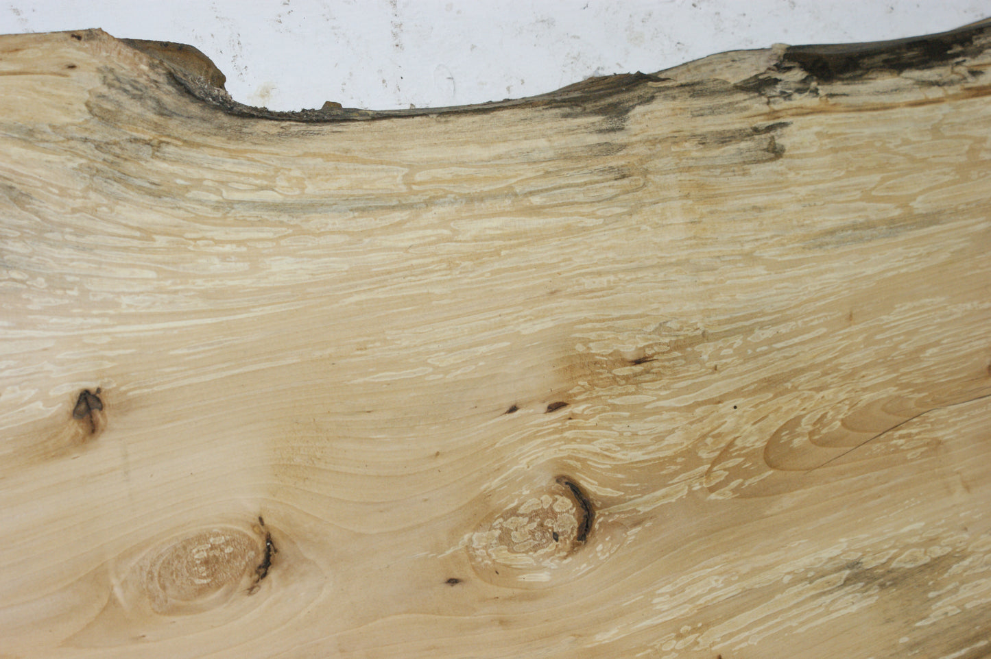 Lime for woodcarving 1110 L x 390 W x 41 D (mm) (839)